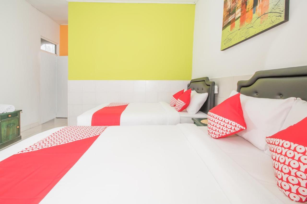 Oyo 2270 Hotel Taman Wirama Denpasar Kültér fotó